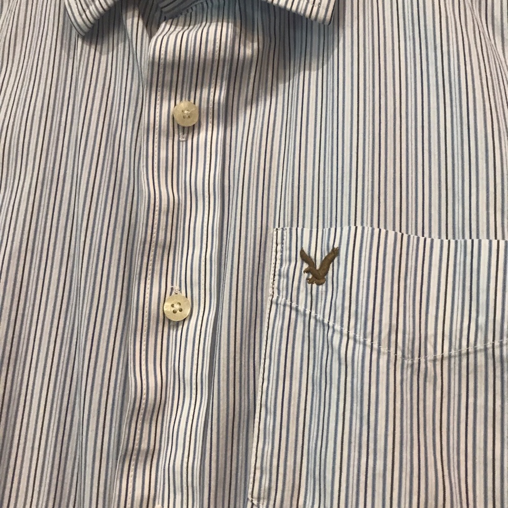 American Eagle Mens Button Down Shirt